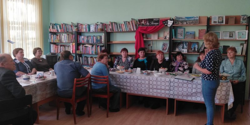 Участники русского чая